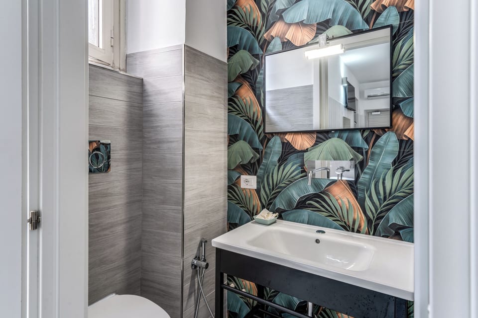 Quadruple Room | Bathroom