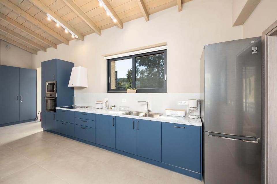 Equipped kitchen
