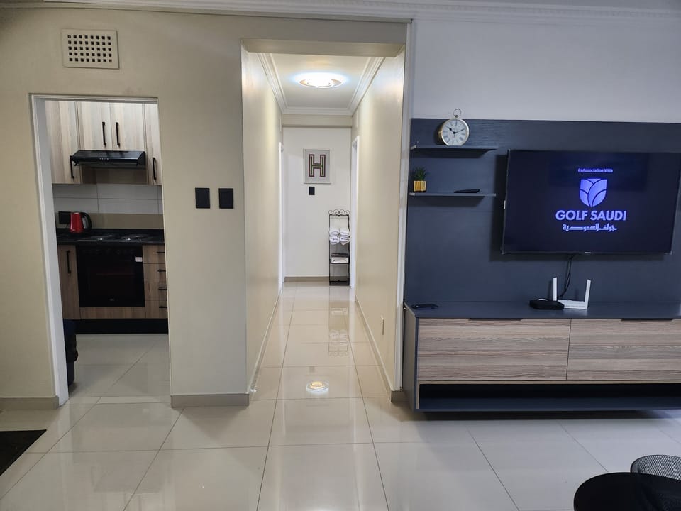 Apartment, 2 Bedrooms, Smoking | Interior