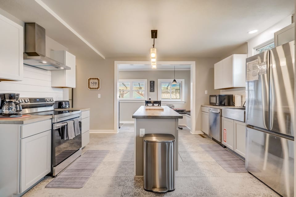 Fridge, microwave, oven, dishwasher
