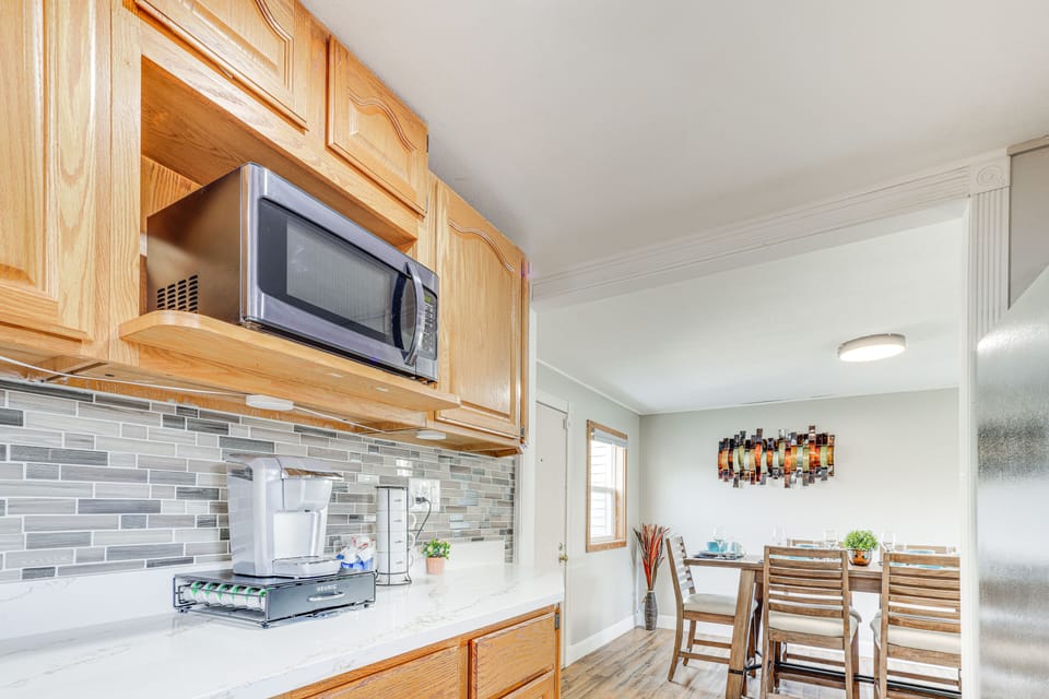 Kitchen | Keurig Coffee Maker