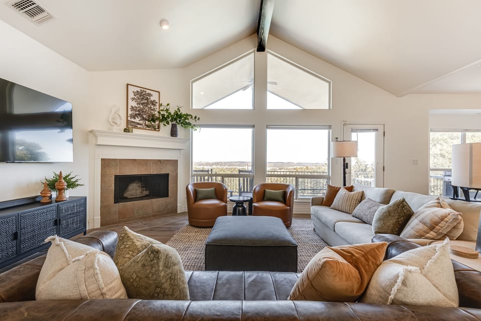 Welcome to your private cozy Hill Country retreat!