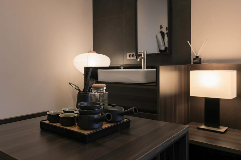 Spa Studio Suite | Premium bedding, free WiFi, bed sheets