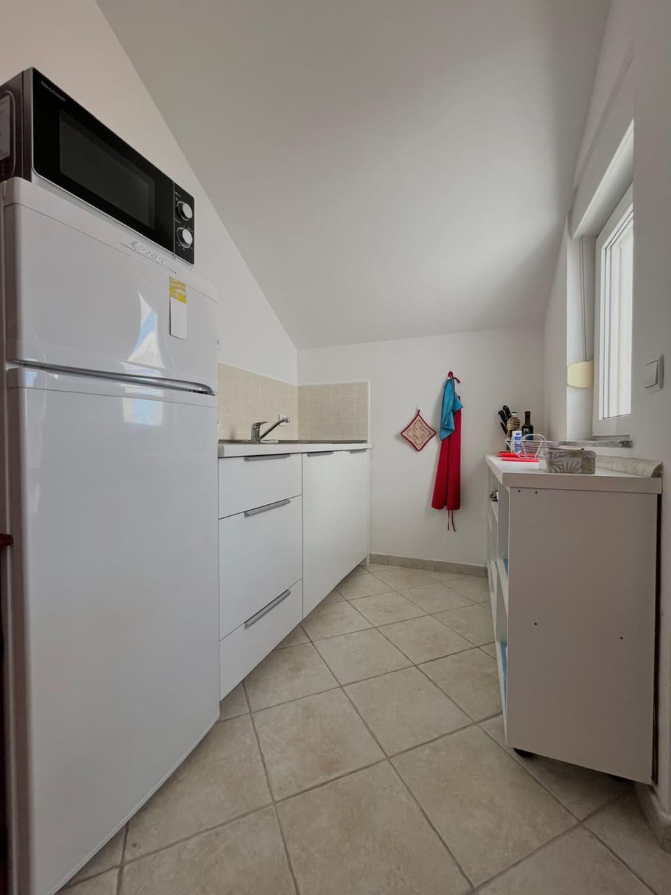 City Apartment, 2 Bedrooms, Terrace, Sea View | Private kitchen | Full-size fridge, microwave, dishwasher, espresso maker