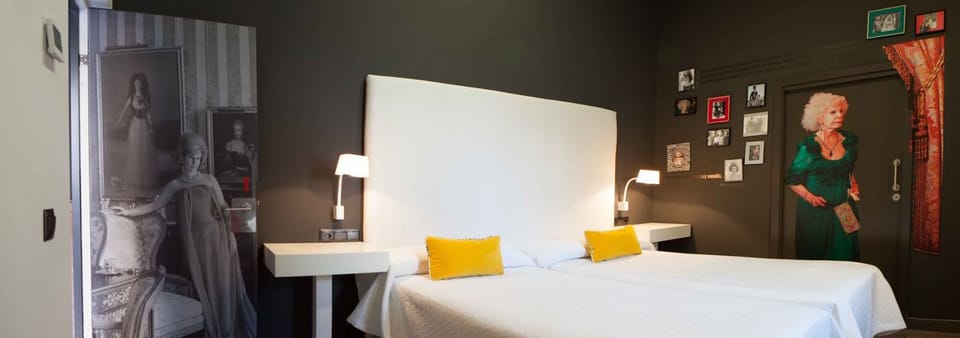 Cribs (free), rollaway beds (surcharge), WiFi (free), bed sheets