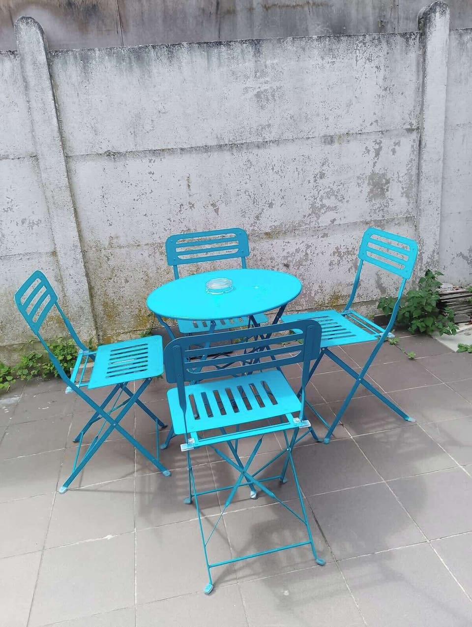 coin extérieur privé avec terrasse et jardin 
