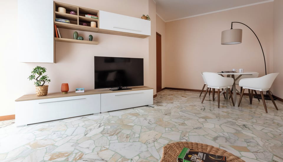 Apartment (1 Bedroom) | Front of property
