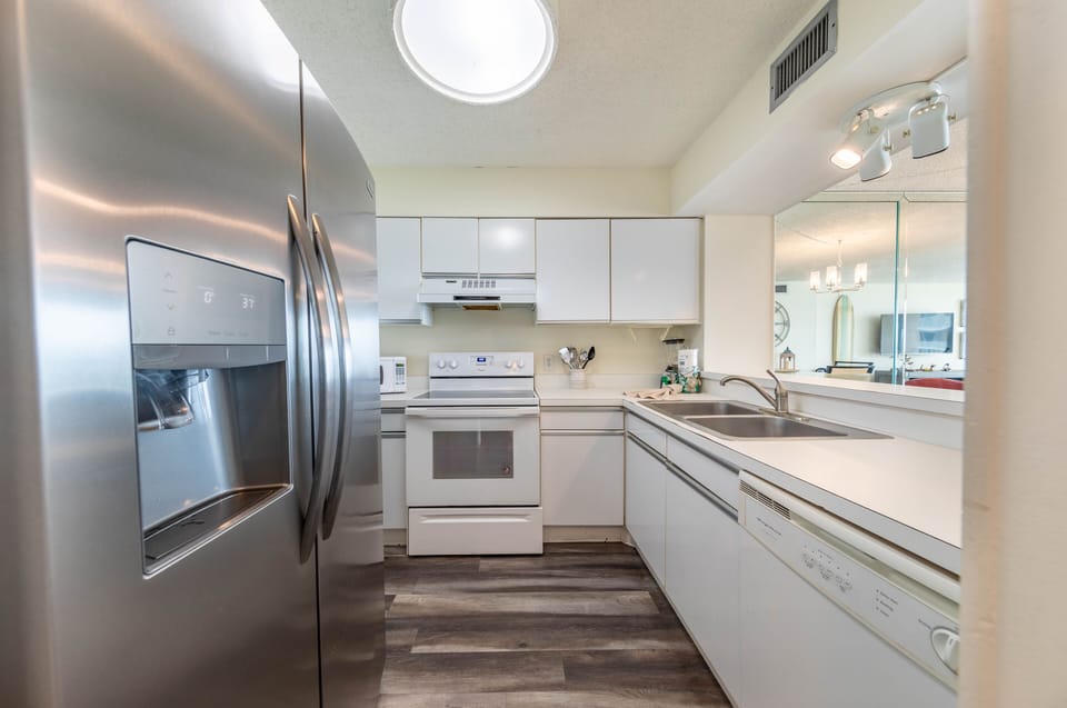 Fully stocked kitchen