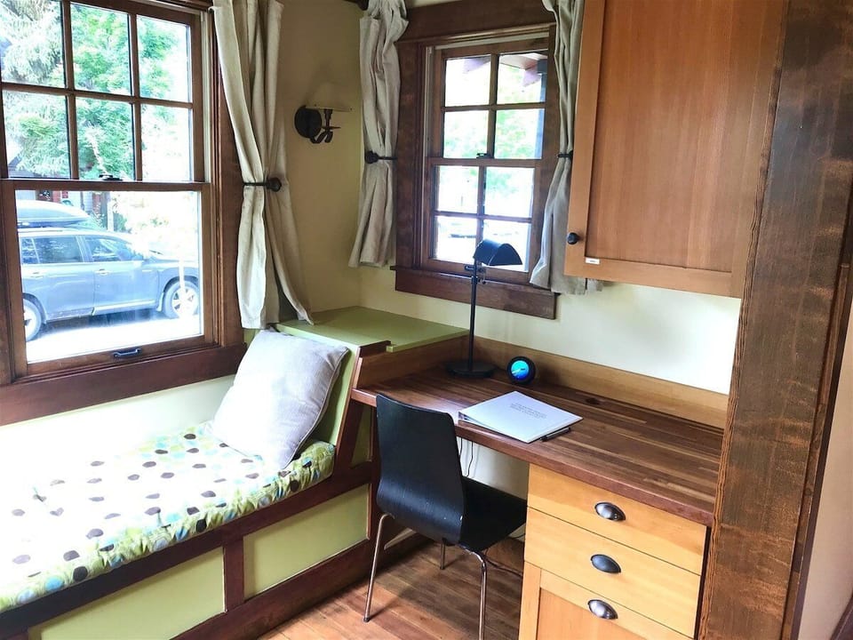Separate Working Space