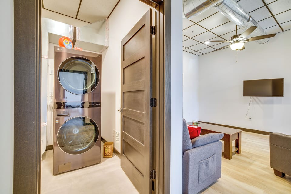 Apartment (1 Bedroom) | Interior