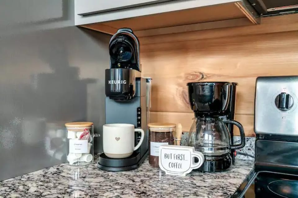  Keurig and drip coffee maker