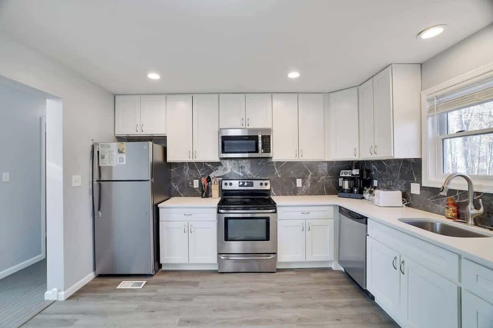 Large kitchen for big family meals!
