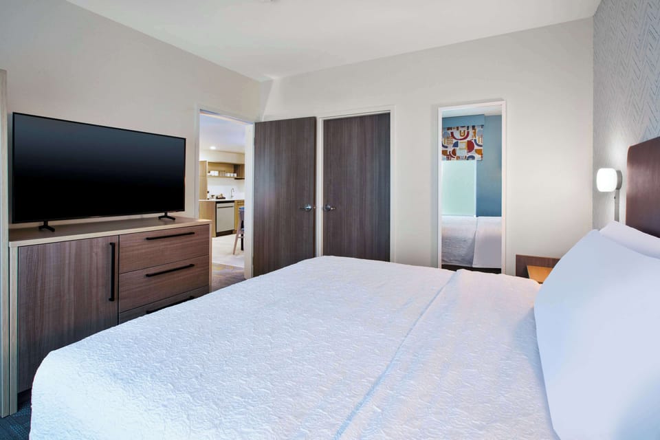 Suite, 1 Bedroom | Premium bedding, desk, laptop workspace, iron/ironing board