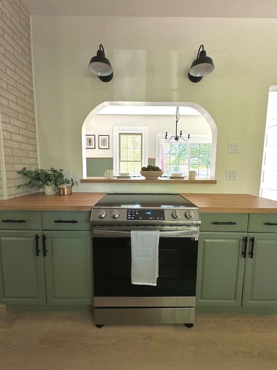 Our farmhouse kitchen is ready for your family dinners.