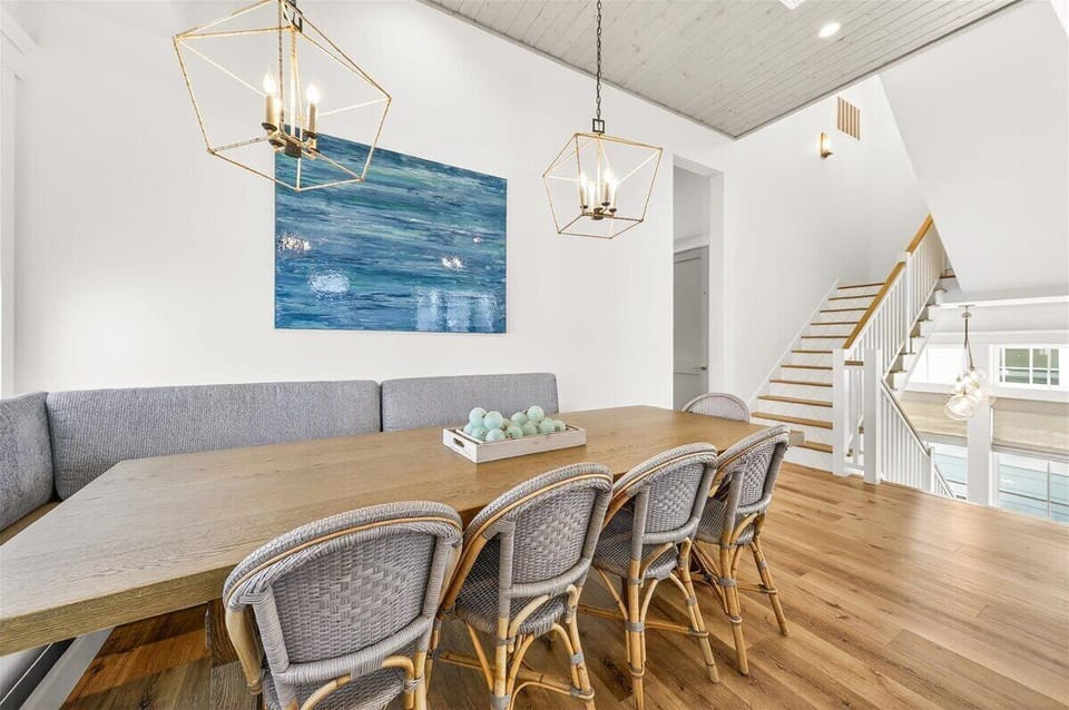 House (5 Bedrooms) | Interior