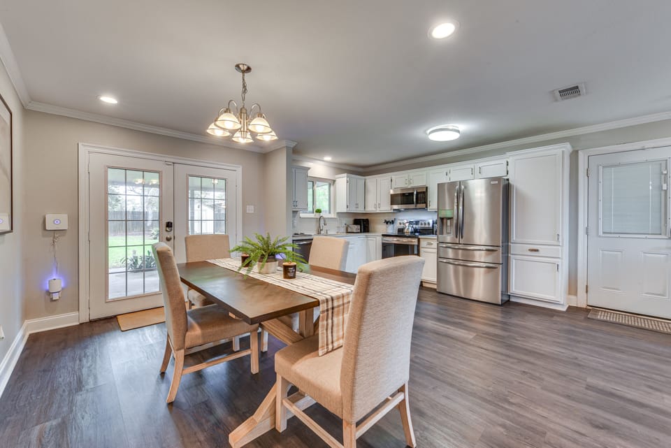 Dining Area | Free WiFi | Single-Story Home