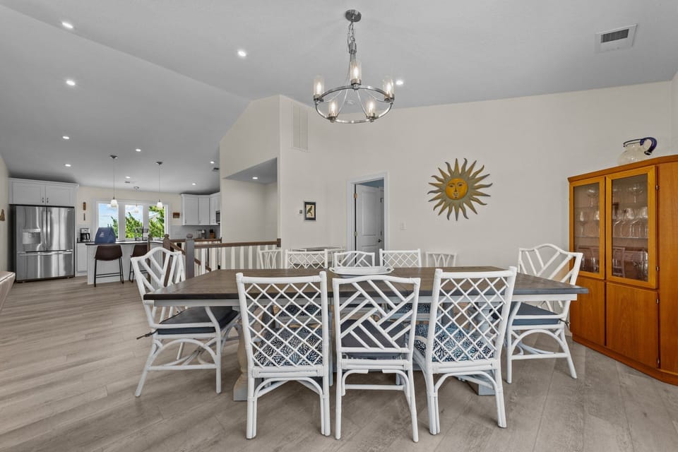 Top-Level Dining Room with Table (seats 12)