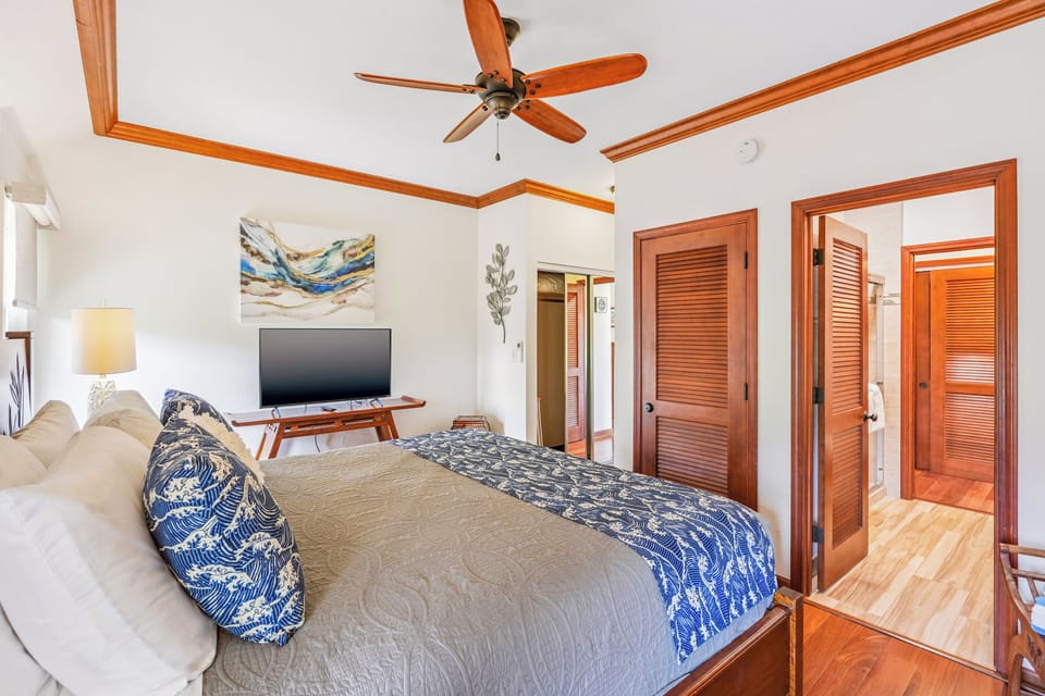 Guest Suite with King Bed