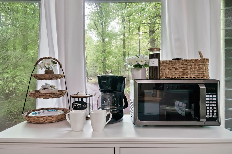 Ground coffee and all amenities provided.