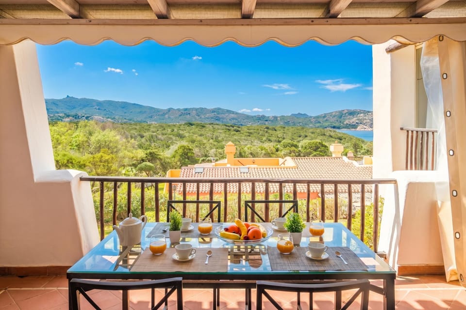 Family Apartment, 2 Bedrooms, Terrace (CDT Cala Del Faro) | Outdoor dining