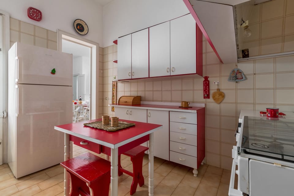Apartment | Private kitchen | Oven