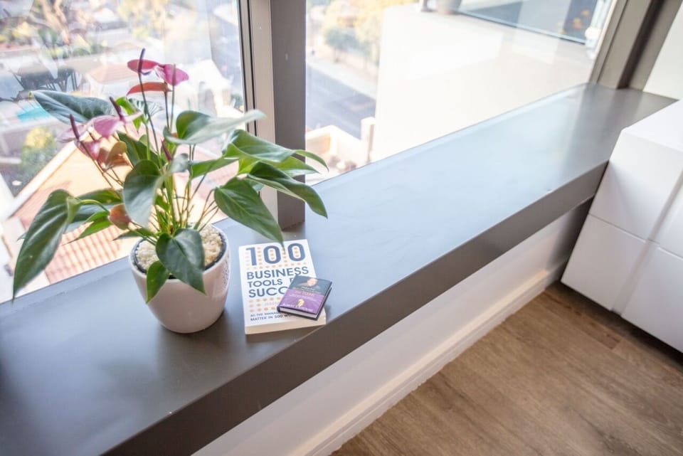 Luxury Apartment | 2 bedrooms, soundproofing, iron/ironing board, free WiFi