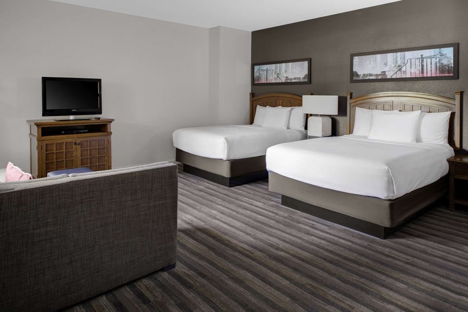 Studio Suite, 2 Queen Beds | Premium bedding, down comforters, pillowtop beds, desk