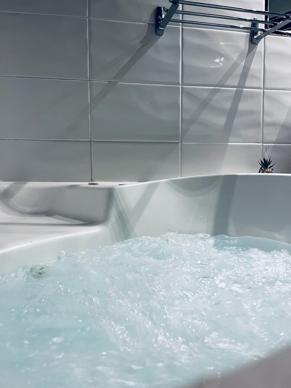Double Room, Courtyard View | Bathroom | Hair dryer