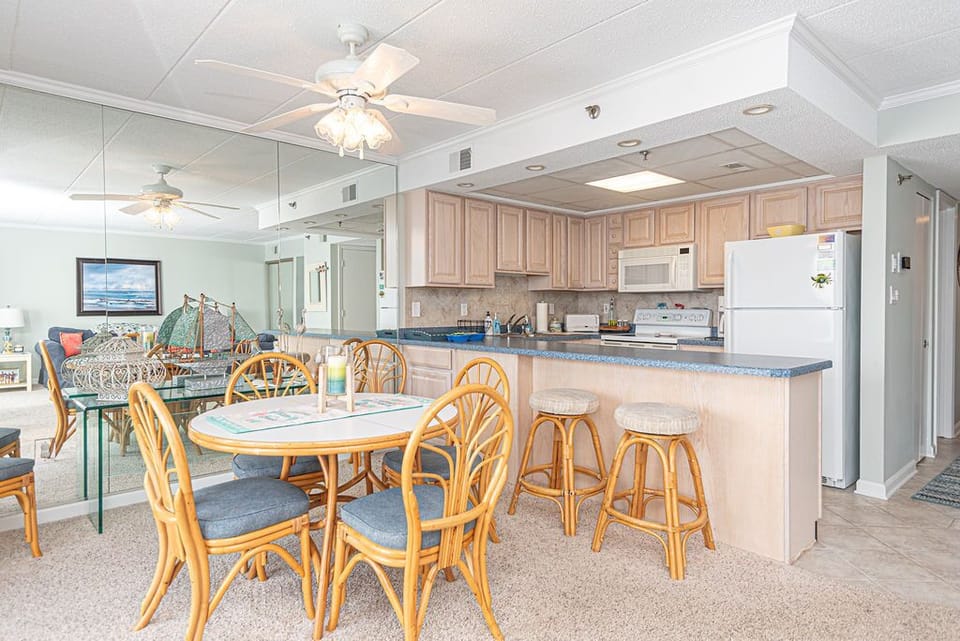 DINING-AREA