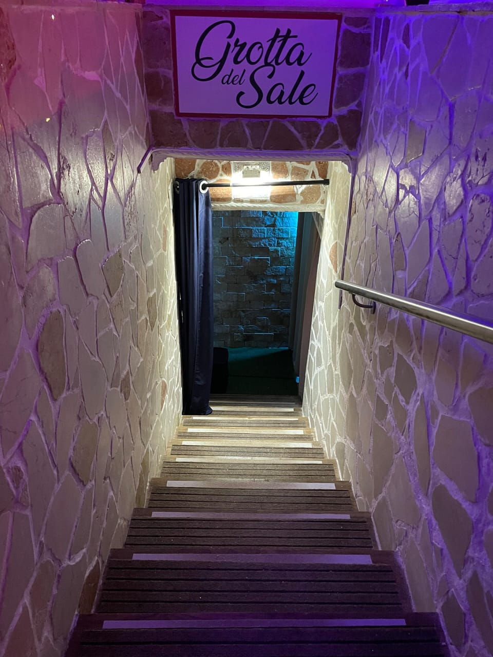Couples treatment rooms, Turkish bath, body treatments, aromatherapy