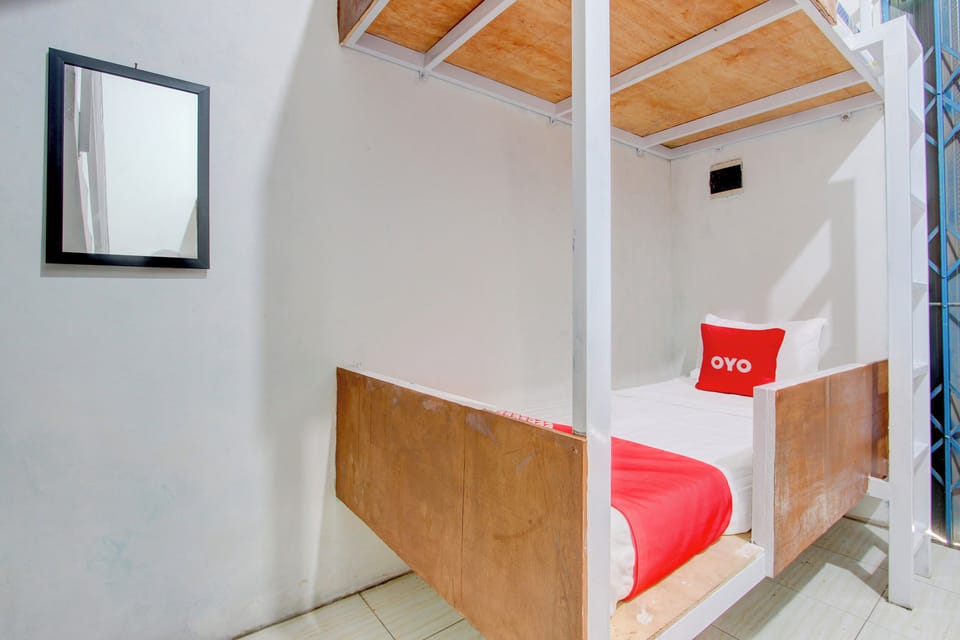 Standard Single Room | Bed sheets