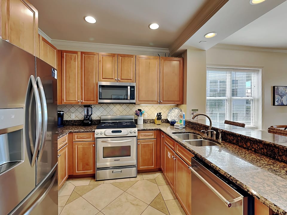 Kitchen - Modern Appliances