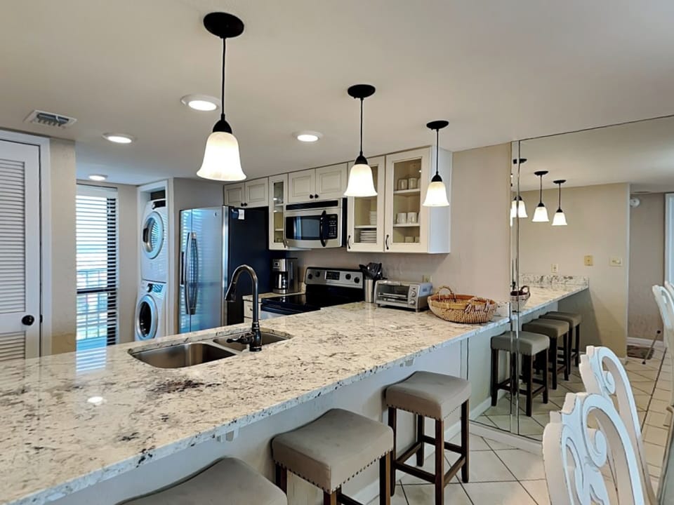 Breakfast Bar