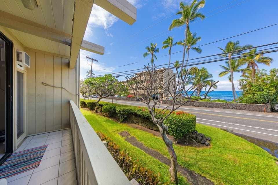 Condo, 1 Bedroom | Property grounds