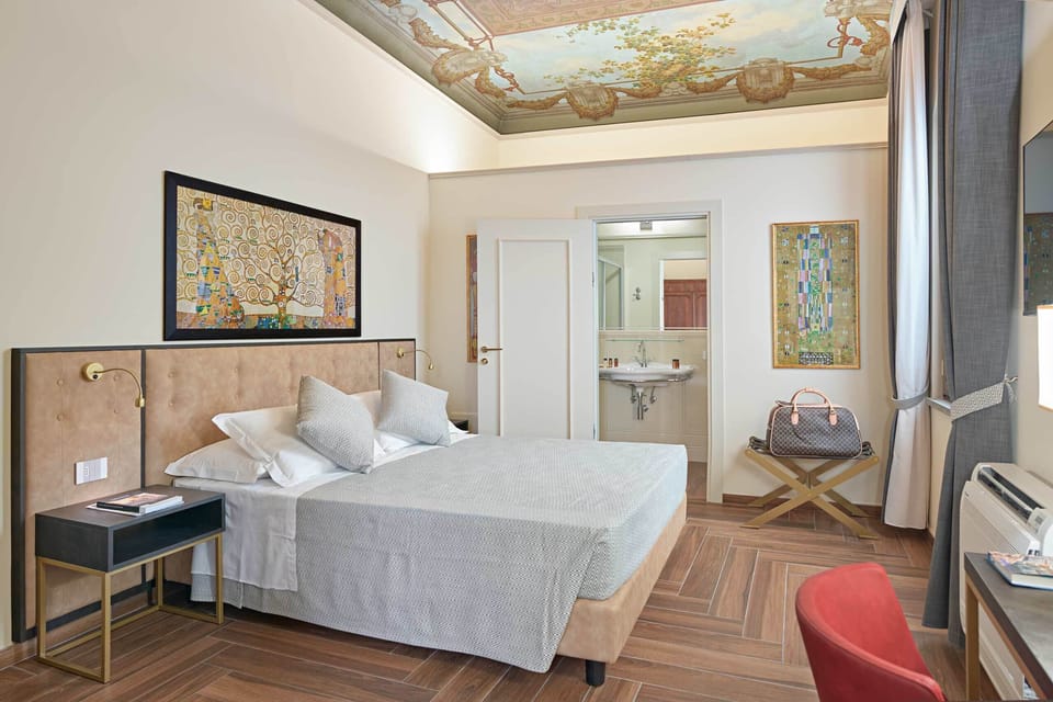 Executive Room | WiFi (free), individually decorated, individually furnished, bed sheets