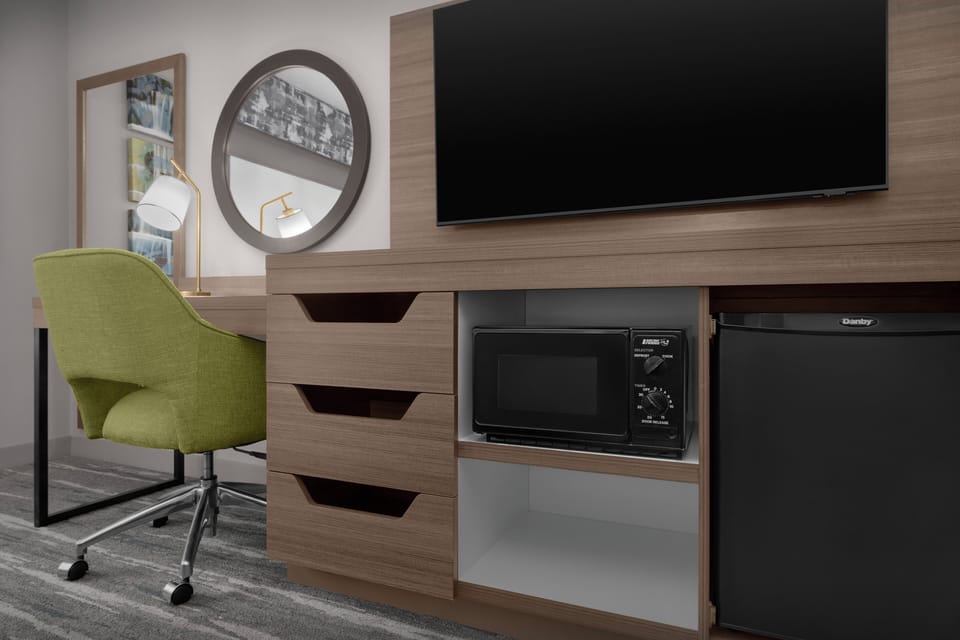 Desk, iron/ironing board, free cribs/infant beds, free WiFi