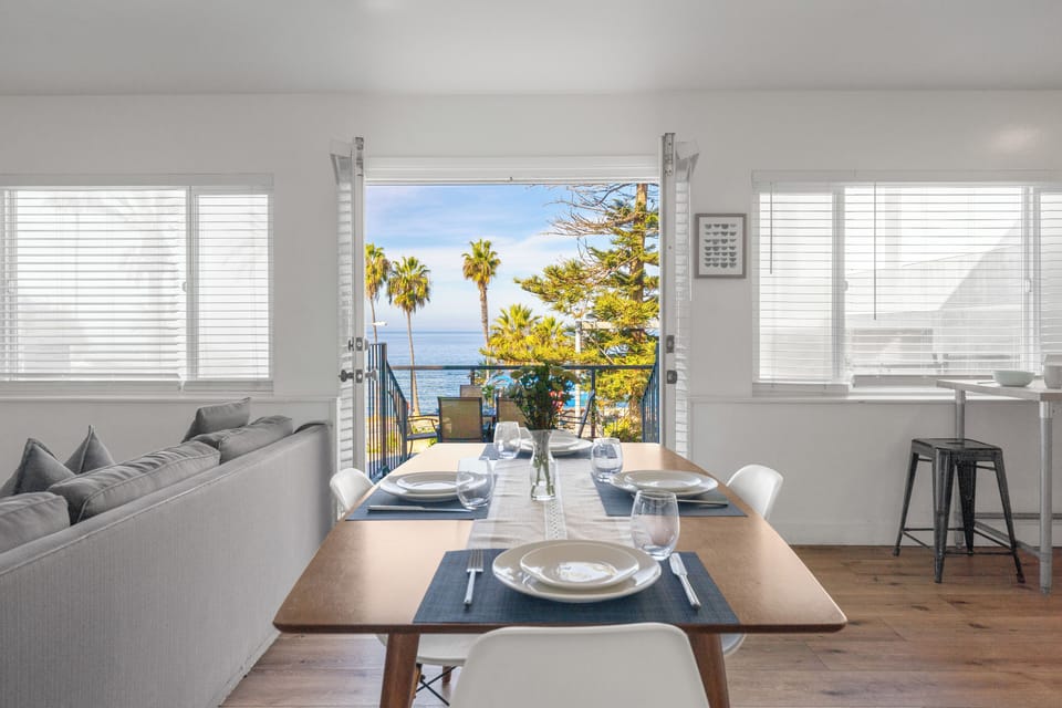 Dine with spectacular ocean views