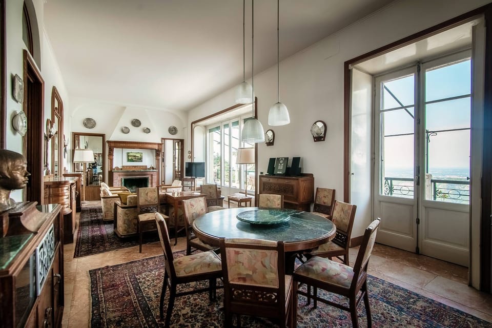 Apartment | Dining room