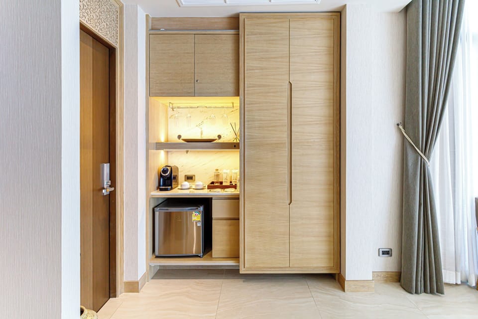 King Whirpool Villa | Free minibar, in-room safe, blackout drapes, iron/ironing board