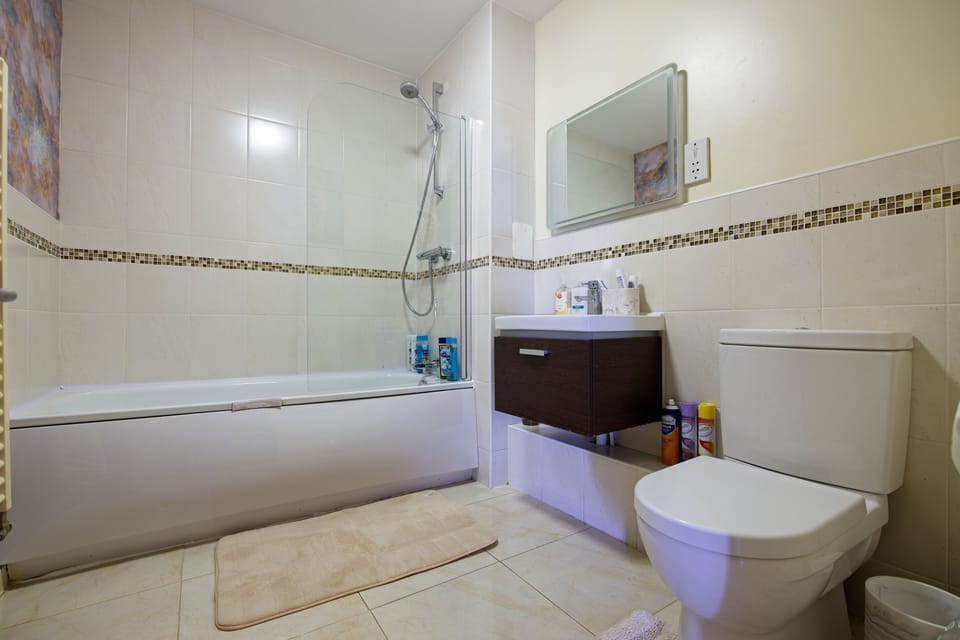 Manchester Retreat - Modern 2Br Apartment Apartment in Manchester