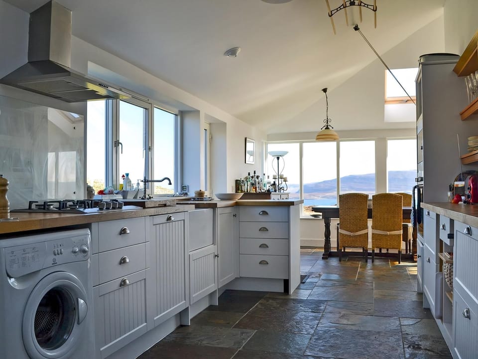 Farmhouse style kitchen area | Husabost Croft, Husabost