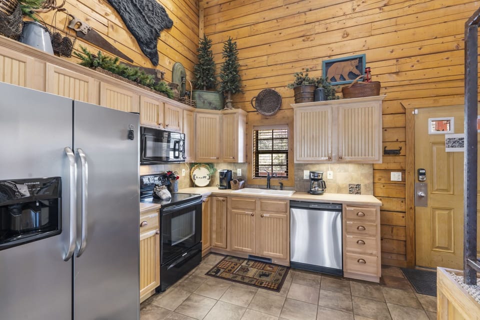 Full Kitchen