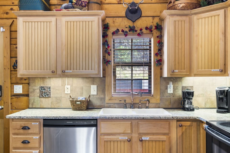 Full Kitchen