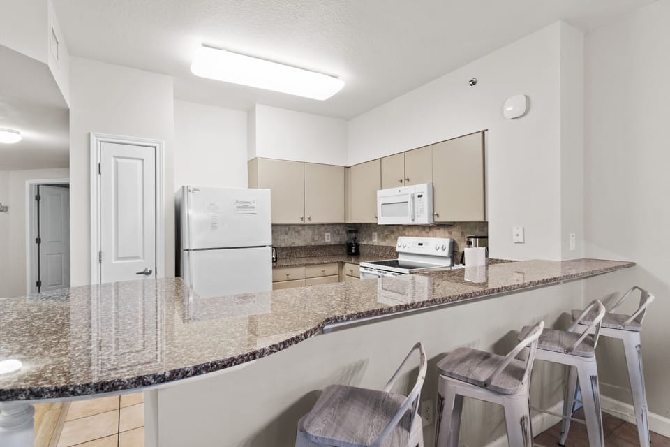 Full Kitchen with Bar Seating