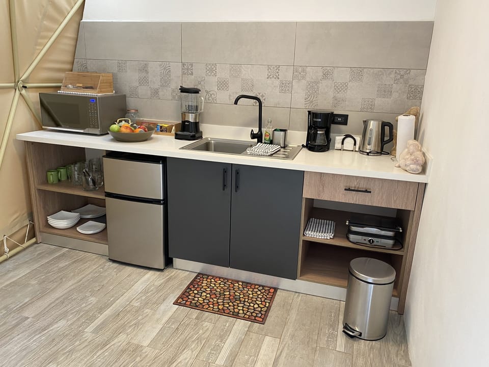 Private kitchenette