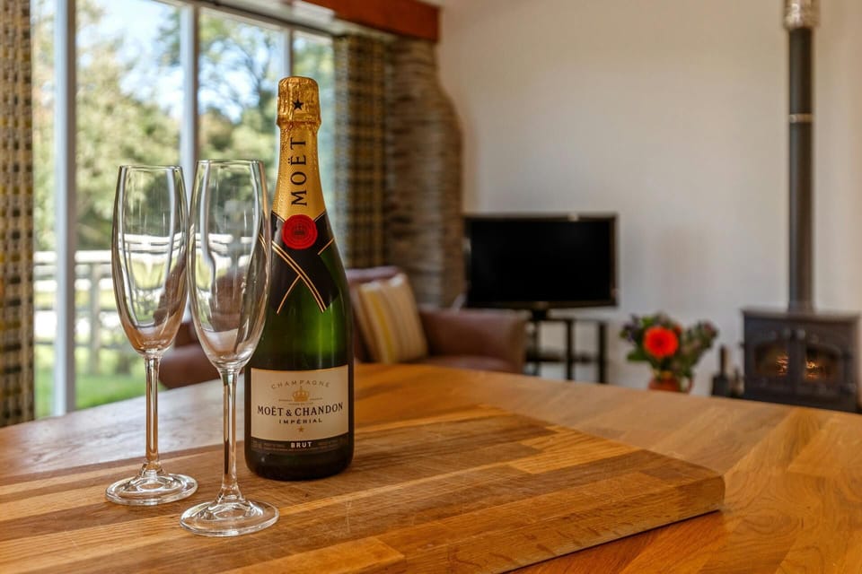 Welcome bottle and glasses on the kitchen island