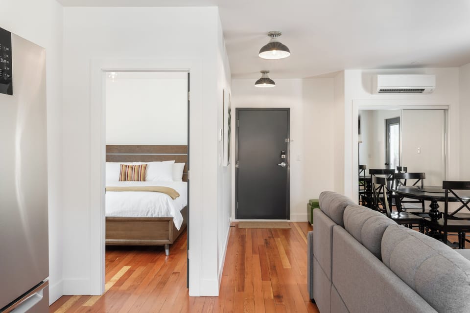 Suite, 1 King Bed with Sofa bed | Living area | Fireplace
