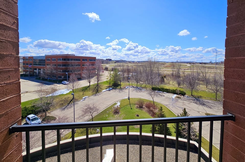 5th floor outdoor patio