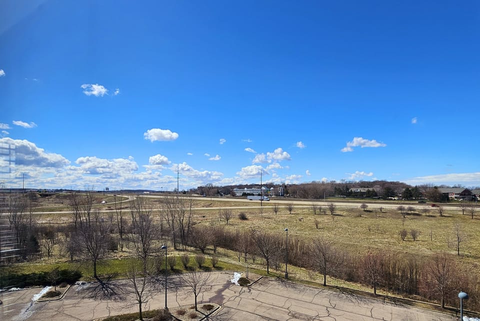 Corner Grand View