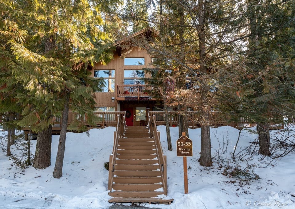 Entry to the Kicking Horse Building 
